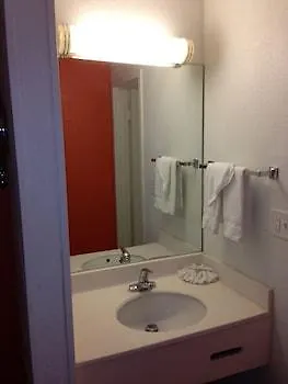 Econo Casino Area Lodge *