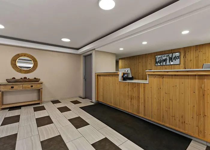 Lodge Econo Casino Area